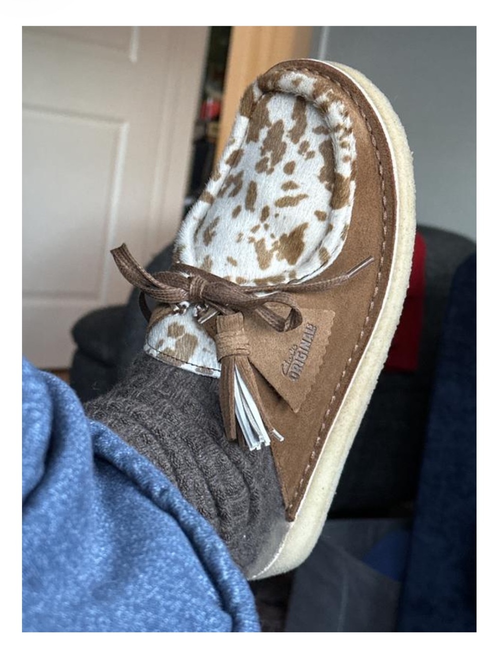 Clarks Exclusive Nomad Cow Mules - Picture 3 of 3